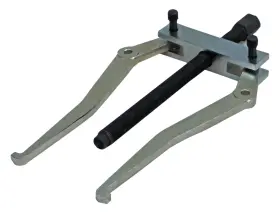 91-85716 Mercury Puller Bolt