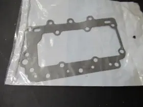 0316162 Omc 316162 A27 Evinrude Johnson Exhaust Cover Gasket Oem New Boat Parts #2