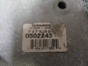 0502243 Omc 502243 C8a Evinrude Johnson 7 X Aluminum Base Oem New Boat Parts #2