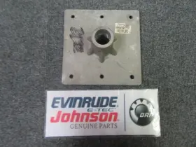 0502243 Omc 502243 C8a Evinrude Johnson 7 X Aluminum Base Oem New Boat Parts