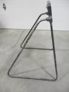 600041 Omc Johnson Outboard Display Stand #3