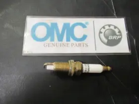 0764643 Omc 764643 Sp31 Evinrude Johnson Spark Plug Oem New Factory Boat Parts