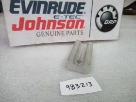 0983213 Omc 983213 T18 Evinrude Johnson Cylinder Rod Holder Boat Specialty Tool