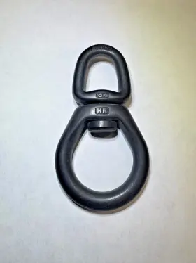 2467b Wichard Black Oxide Stainless 3 5/32 Large And Small Eye Swivel