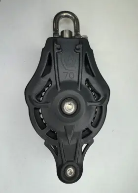 75206 Wichard 70mm Ball Bearing Double Block With Becket And Swivel