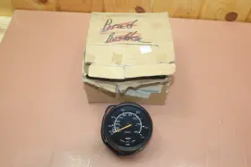 6e5-83510-40 Yamaha 75mph Speedometer Oem
