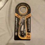 True Utility Smart Knife 11 Tools Free Key Ring New. Fixed Price $16.99.